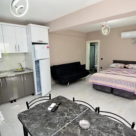 7 Continent Icmeler Apartman *