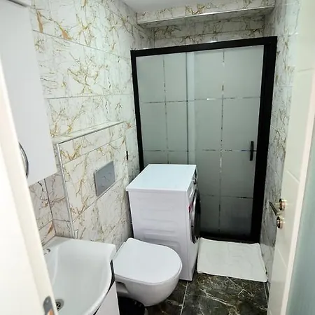 7 Continent Icmeler Apartment *