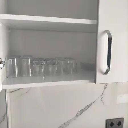 Apartment 7 Continent Icmeler