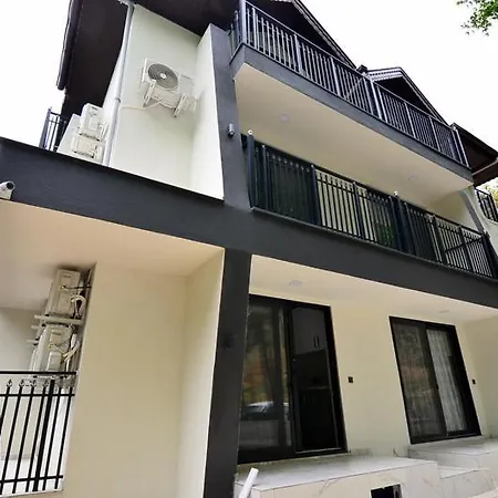 Apartment 7 Continent Icmeler *